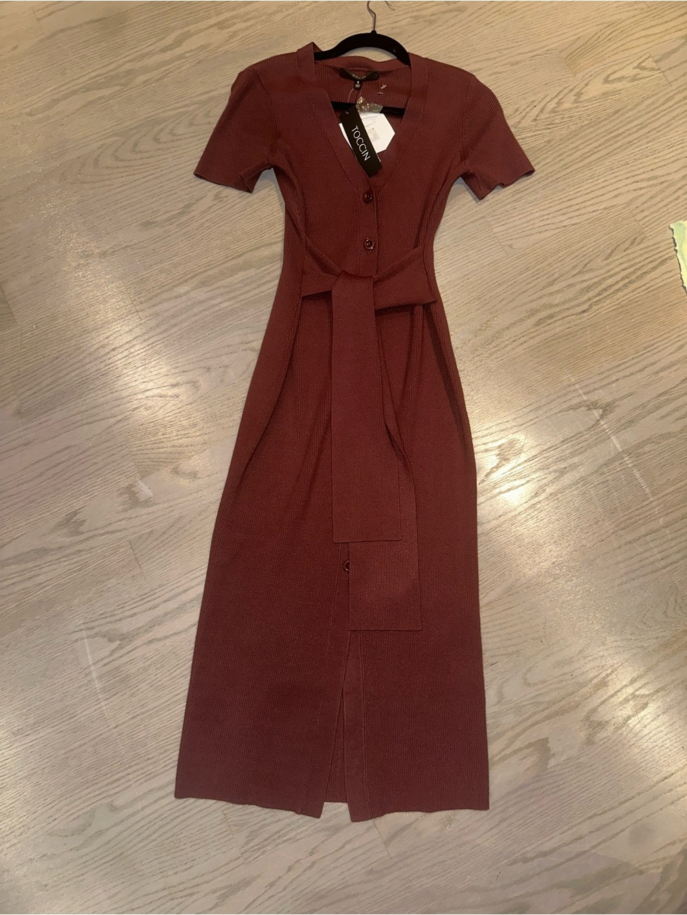 Tocca Rust/Burgundy Short-Sleeve Maxi Shirt Dress with Self Tie, Sz S